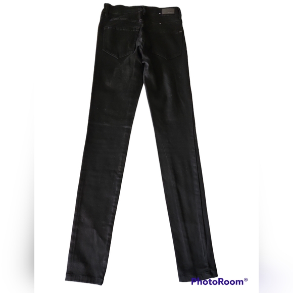 Garage GA Junior's Size 1 Black High Waist Stretch High Rise Denim Jeggings. New - Picture 3 of 8